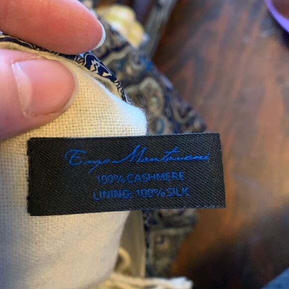 Enzo Mantovani Silk/ Cashmere Scarf - Picture 2 of 5